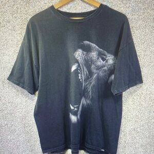 Men's Black Graphic Tee with Roaring Lion Print